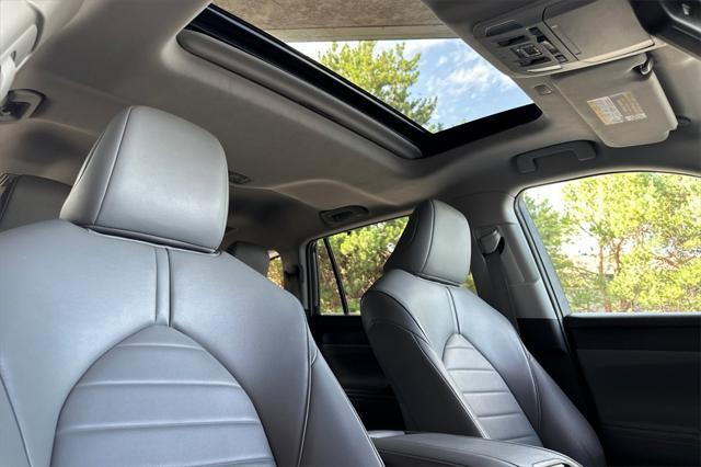 used 2022 Toyota Highlander car, priced at $36,999