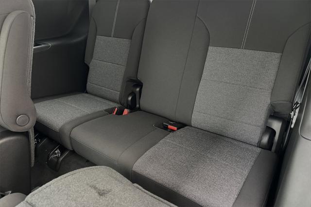 new 2025 GMC Acadia car, priced at $49,943