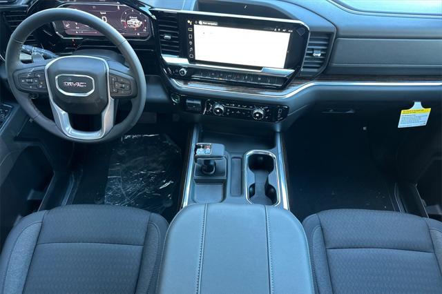 new 2025 GMC Sierra 1500 car, priced at $53,774