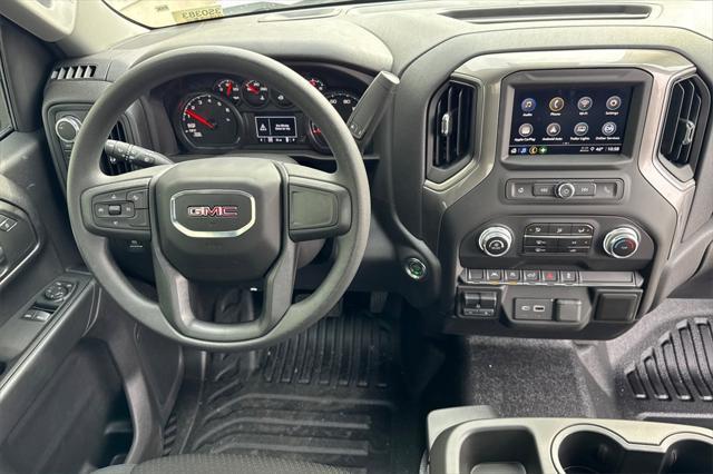 new 2025 GMC Sierra 1500 car, priced at $40,948