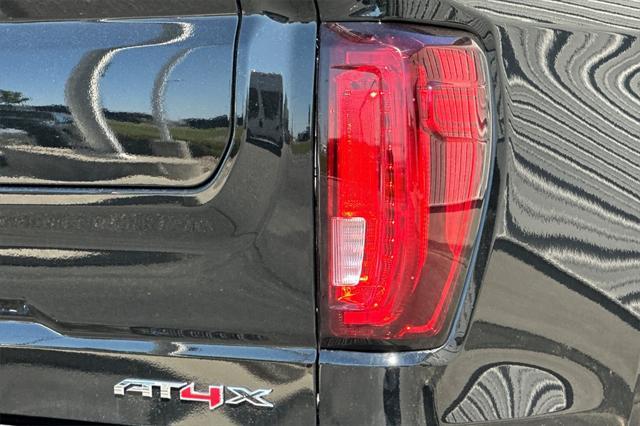 new 2025 GMC Sierra 1500 car, priced at $70,860