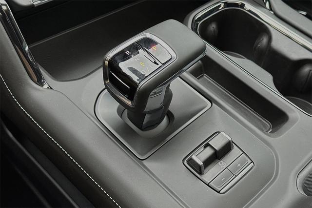 new 2024 GMC Sierra 1500 car, priced at $71,754