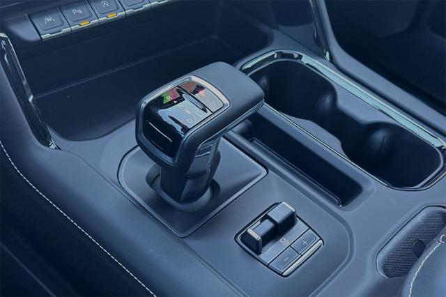 new 2024 GMC Sierra 1500 car, priced at $71,448