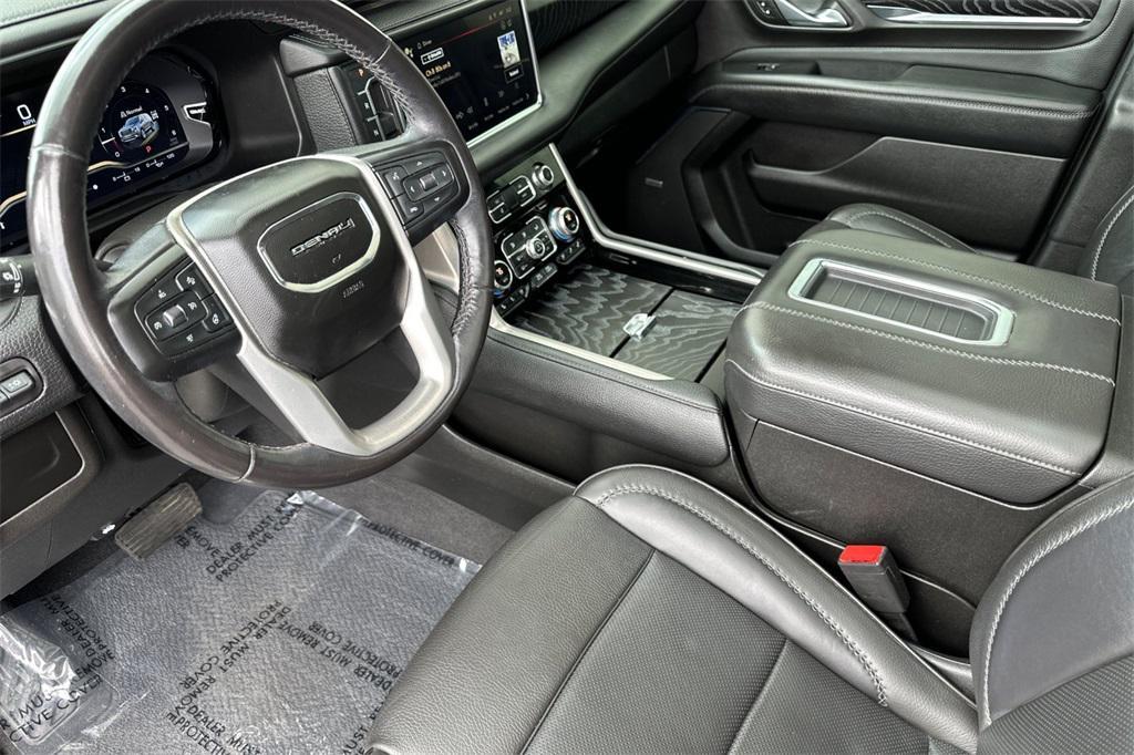 used 2022 GMC Yukon XL car, priced at $49,499