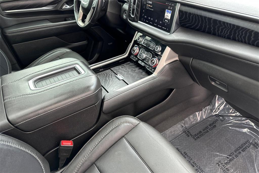 used 2022 GMC Yukon XL car, priced at $49,499