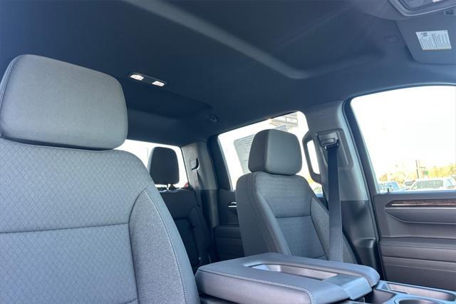 new 2025 GMC Sierra 1500 car, priced at $49,102