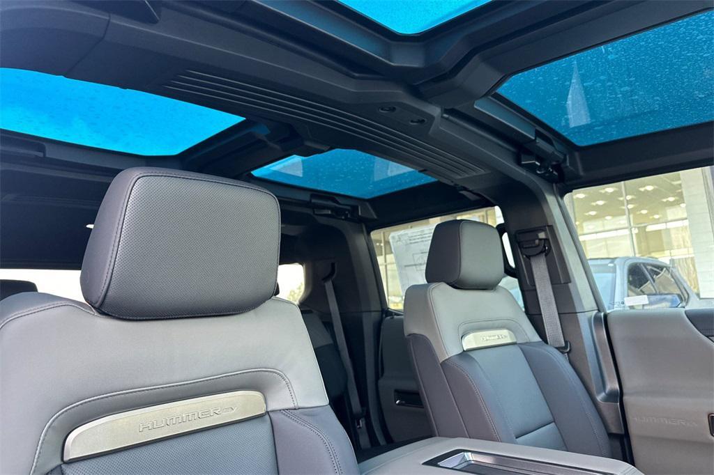 new 2025 GMC HUMMER EV SUV car, priced at $100,612