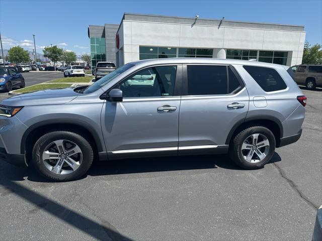 used 2023 Honda Pilot car, priced at $37,999
