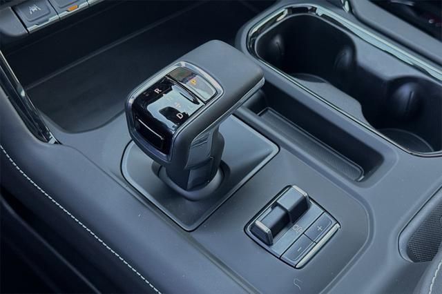 new 2024 GMC Sierra 1500 car, priced at $71,448