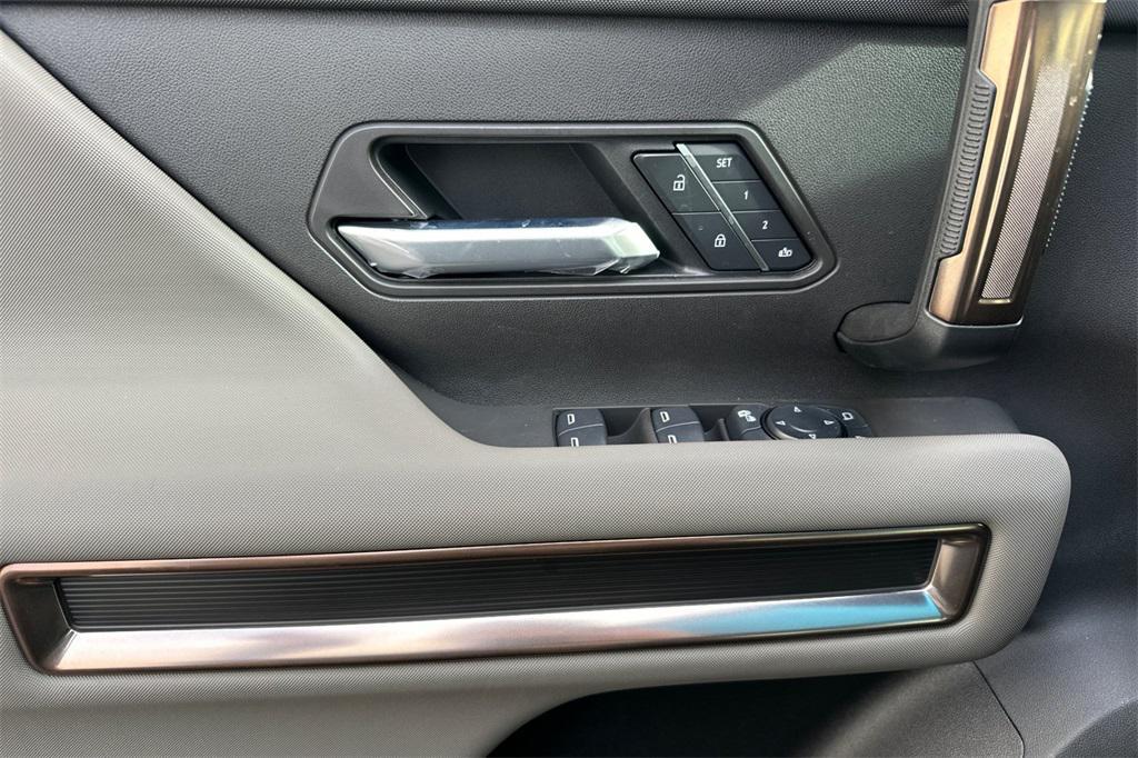 new 2025 GMC HUMMER EV SUV car, priced at $100,488