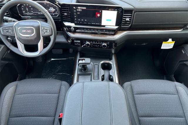 new 2025 GMC Sierra 1500 car, priced at $53,885