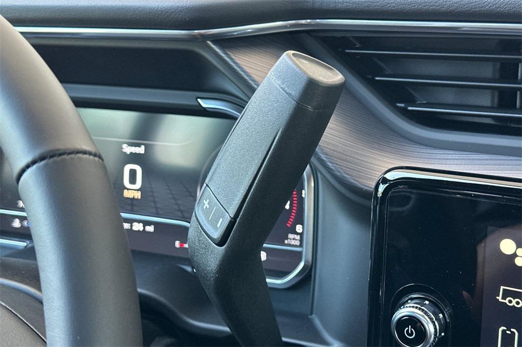 new 2025 GMC Sierra 3500 car, priced at $96,273