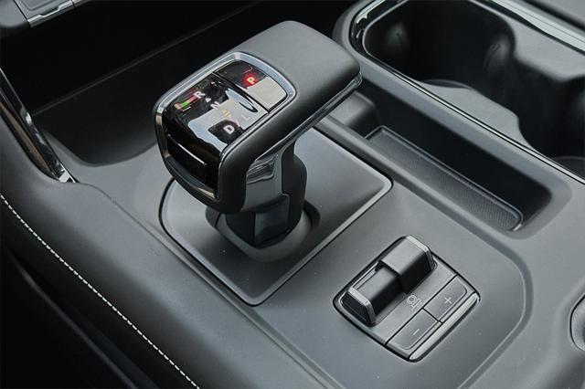 new 2024 GMC Sierra 1500 car, priced at $71,754