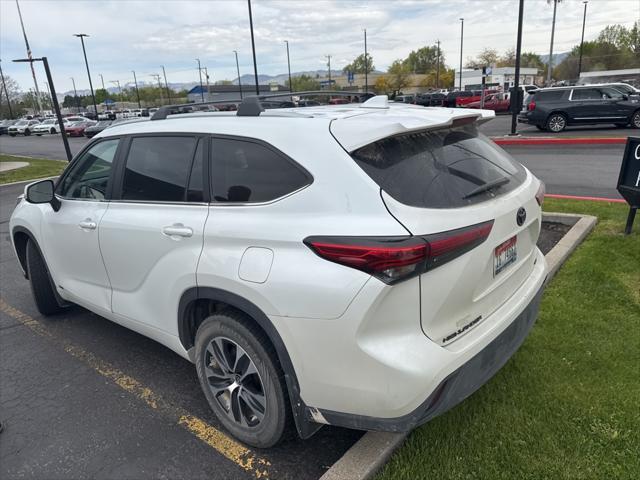 used 2023 Toyota Highlander Hybrid car, priced at $46,999