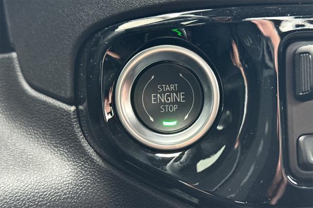 new 2025 GMC Sierra 1500 car, priced at $44,715