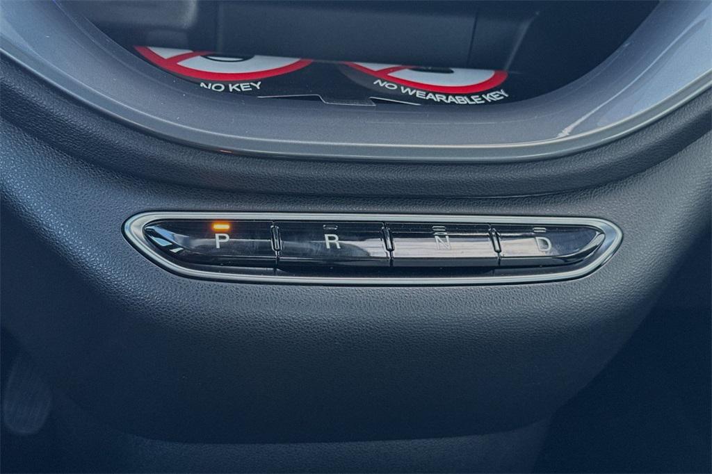 new 2024 FIAT 500e car, priced at $32,499