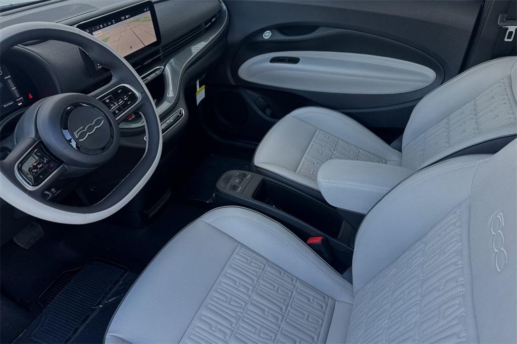 new 2024 FIAT 500e car, priced at $32,499