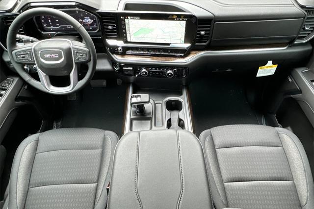 new 2025 GMC Sierra 1500 car, priced at $53,774