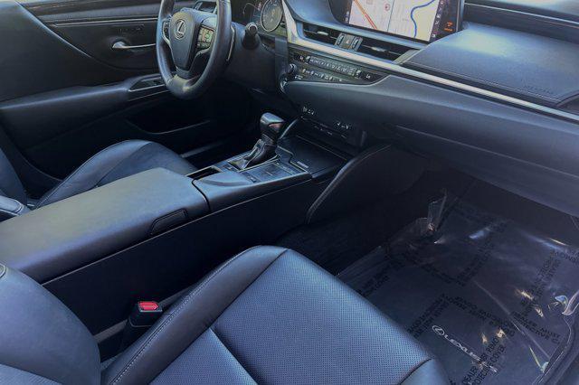 used 2019 Lexus ES 350 car, priced at $25,800