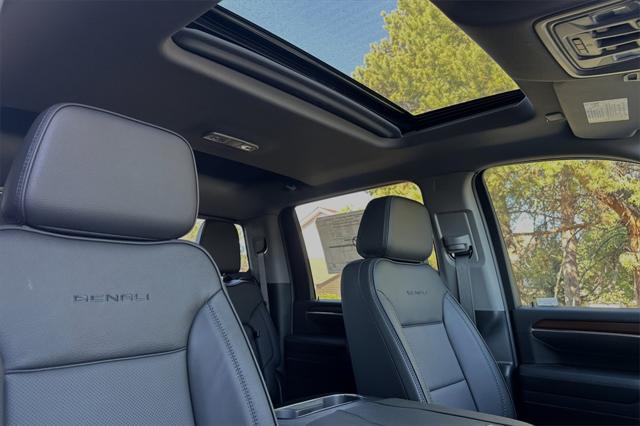 new 2025 GMC Sierra 2500 car, priced at $81,575