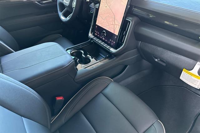 new 2025 GMC Yukon XL car, priced at $79,998
