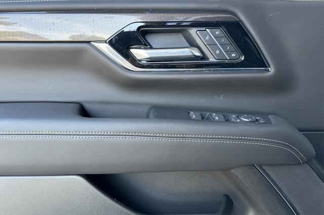 new 2025 GMC Yukon XL car, priced at $79,998