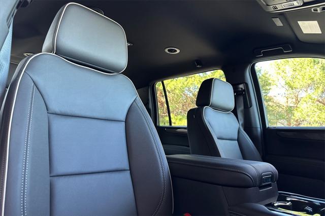 new 2025 GMC Yukon XL car, priced at $79,998