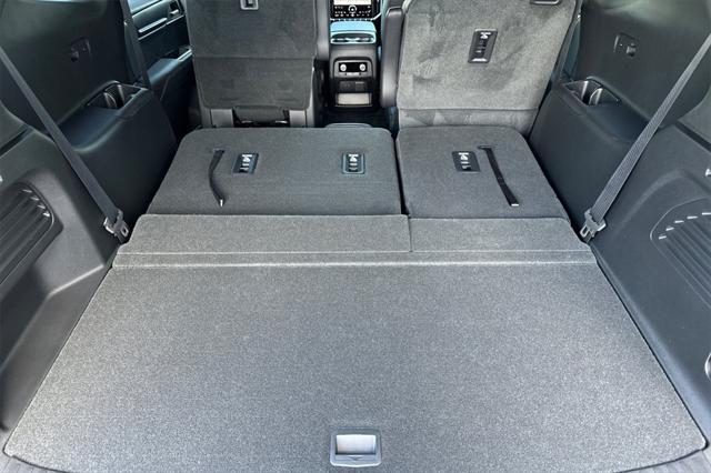 new 2025 GMC Acadia car, priced at $45,054