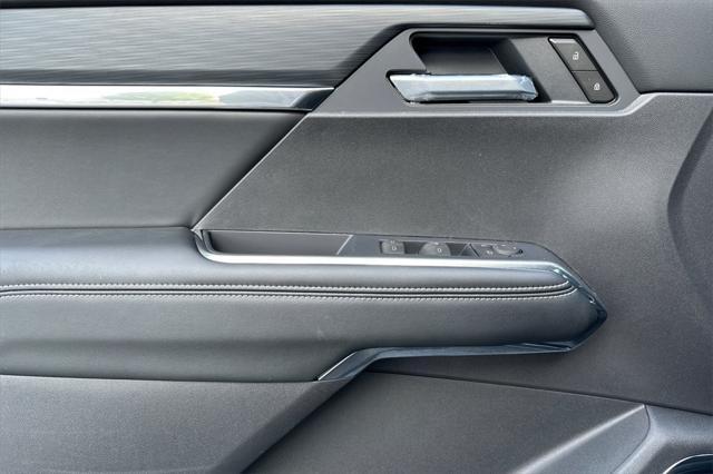 new 2025 GMC Acadia car, priced at $45,054