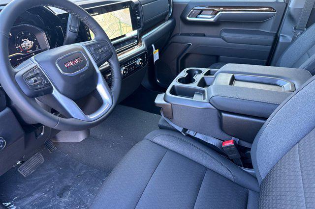 new 2025 GMC Sierra 1500 car, priced at $52,950