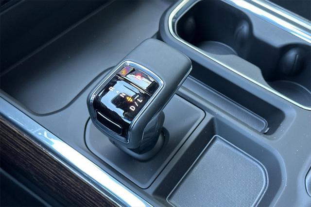 new 2025 GMC Sierra 1500 car, priced at $53,465