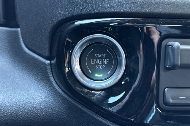 new 2025 GMC Sierra 1500 car, priced at $53,465