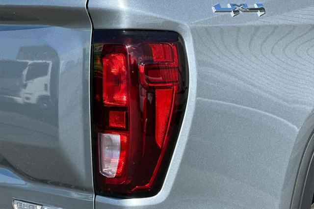 new 2025 GMC Sierra 1500 car, priced at $53,465