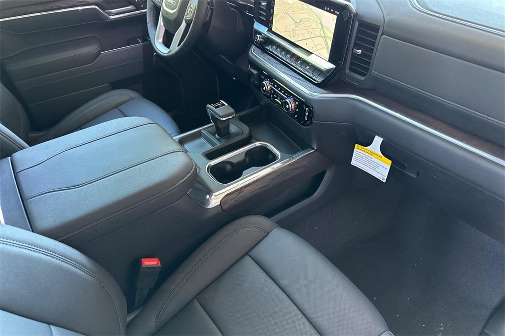 new 2025 GMC Sierra 1500 car, priced at $56,348