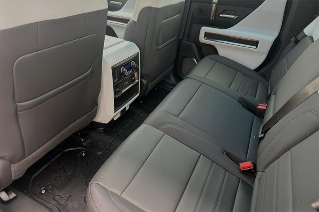 new 2025 GMC HUMMER EV Pickup car, priced at $119,602