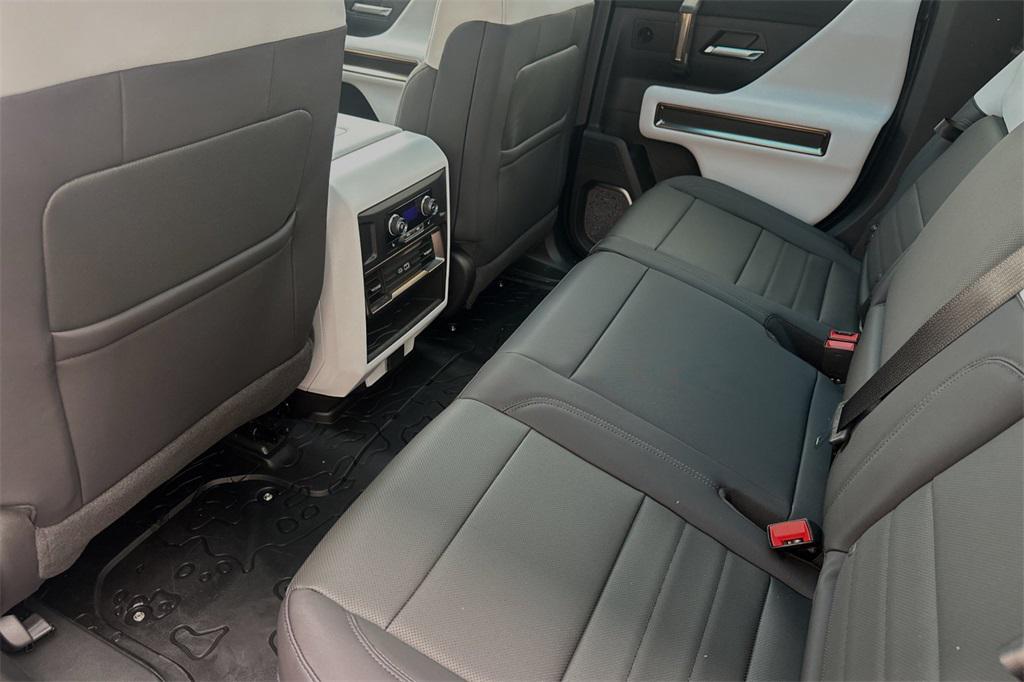 new 2025 GMC HUMMER EV Pickup car, priced at $113,568