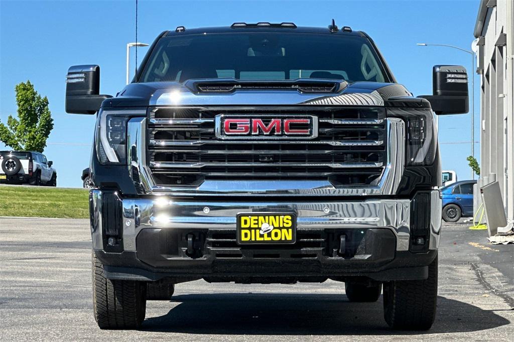 new 2025 GMC Sierra 2500 car, priced at $77,138
