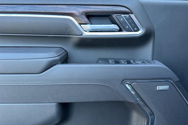 new 2025 GMC Sierra 2500 car, priced at $75,388