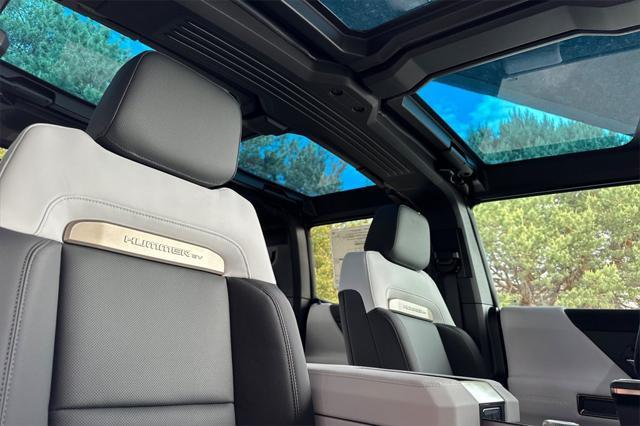 new 2025 GMC HUMMER EV Pickup car, priced at $111,290