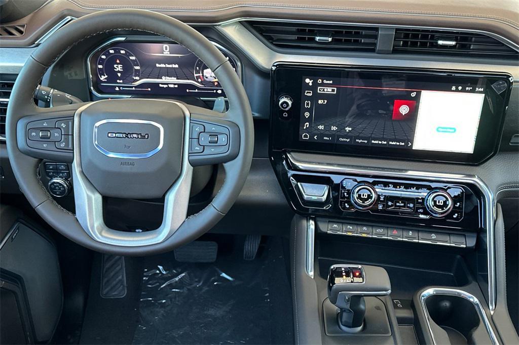 new 2025 GMC Sierra 1500 car, priced at $67,581
