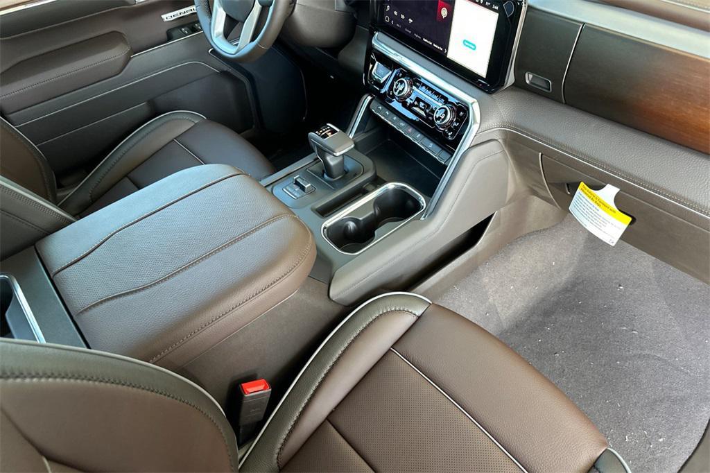 new 2025 GMC Sierra 1500 car, priced at $67,581
