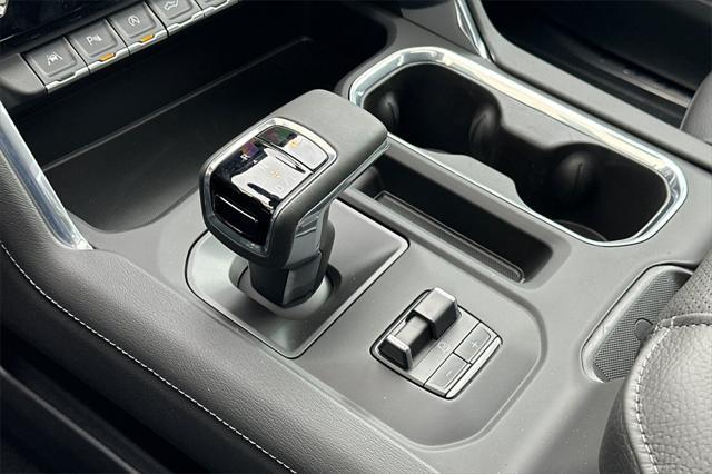 new 2025 GMC Sierra 1500 car, priced at $70,962