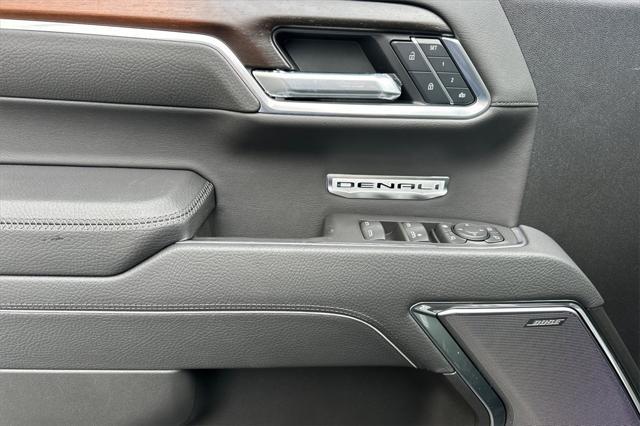 new 2025 GMC Sierra 1500 car, priced at $70,962