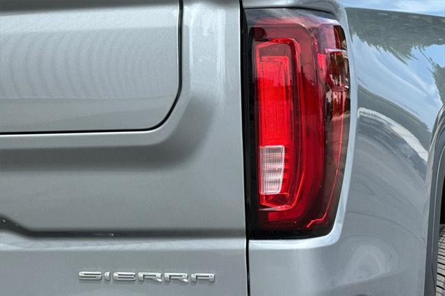 new 2025 GMC Sierra 1500 car, priced at $67,971