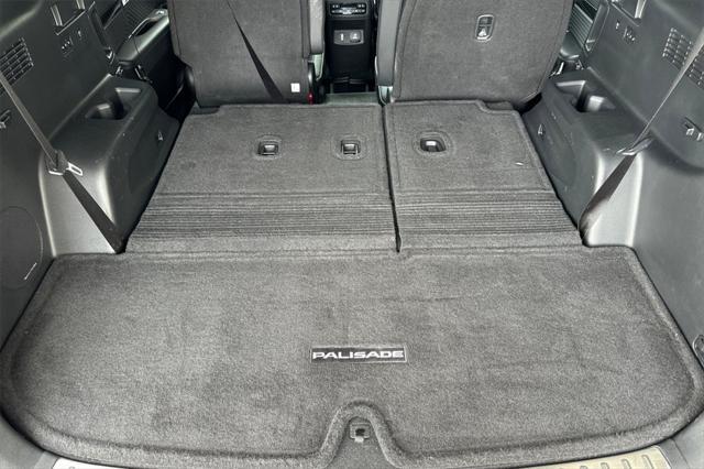 used 2024 Hyundai Palisade car, priced at $44,999