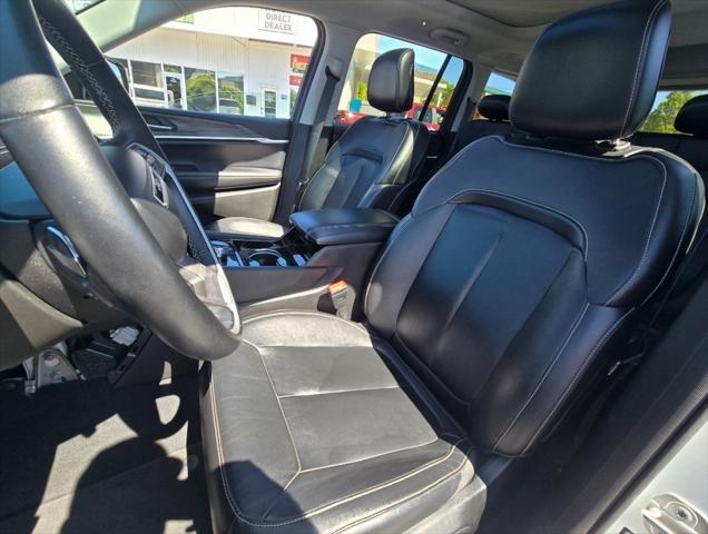 used 2022 Jeep Grand Cherokee car, priced at $32,899