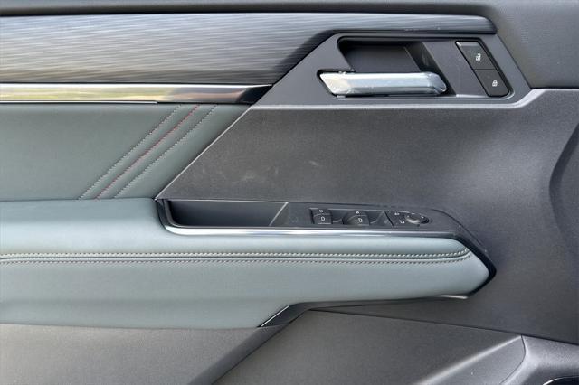 new 2025 GMC Acadia car, priced at $56,743
