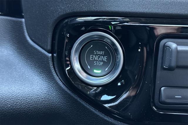 new 2025 GMC Sierra 1500 car, priced at $44,715