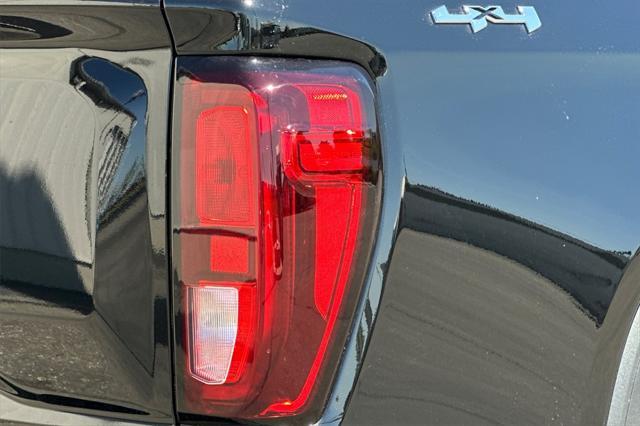 new 2025 GMC Sierra 1500 car, priced at $44,715