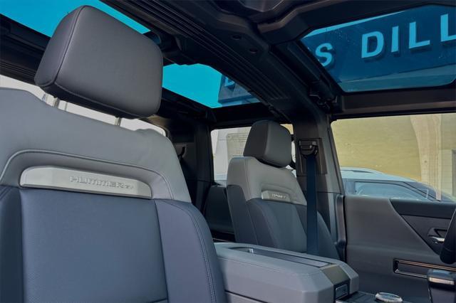 new 2025 GMC HUMMER EV Pickup car, priced at $119,602